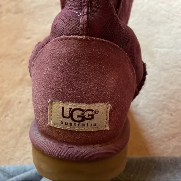 UGG Boots - Picture 4 of 6